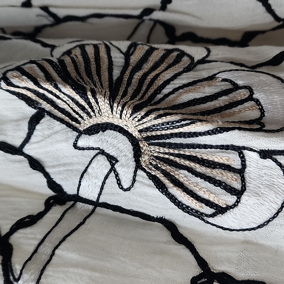 ZARA Vintage Embroidered Boho Midi Skirt - Picture 2 of 9